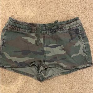 Aritzia Camo Shorts